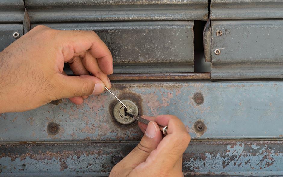 ouverture de porte blindée serrure cassée Ézanville