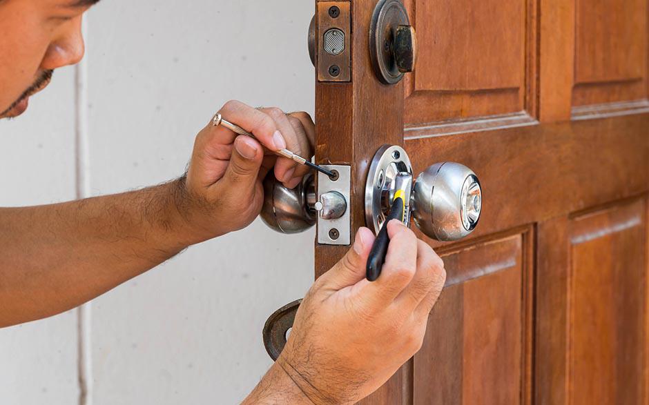 ouverture de porte blindée serrure cassée Ézanville